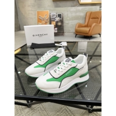 Givenchy Sneakers